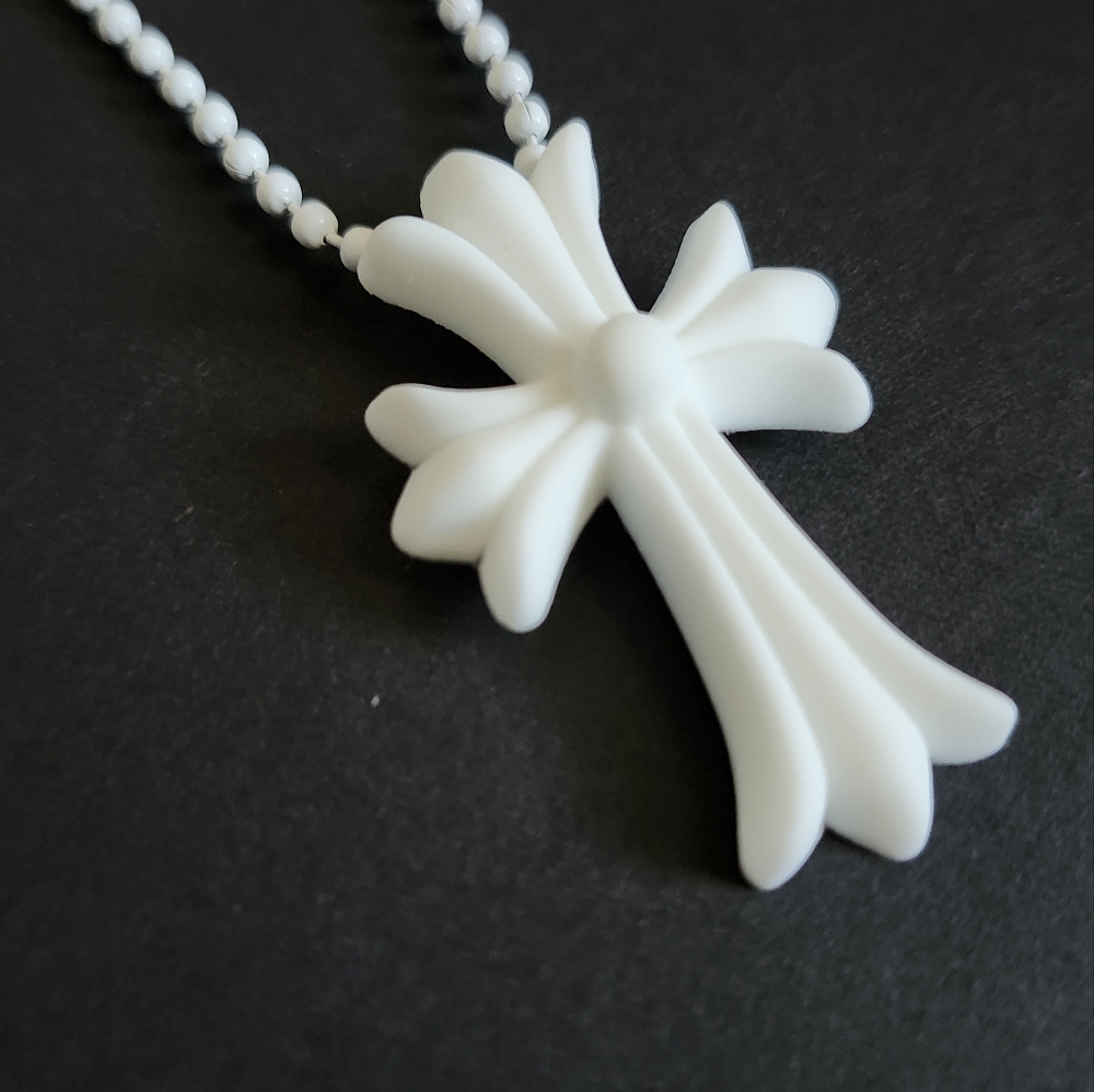 C.H NECKLACE - Picture 5 of 7